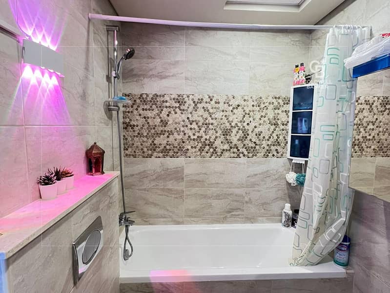 Investor deal | open kitchen | close to metro - Image 13