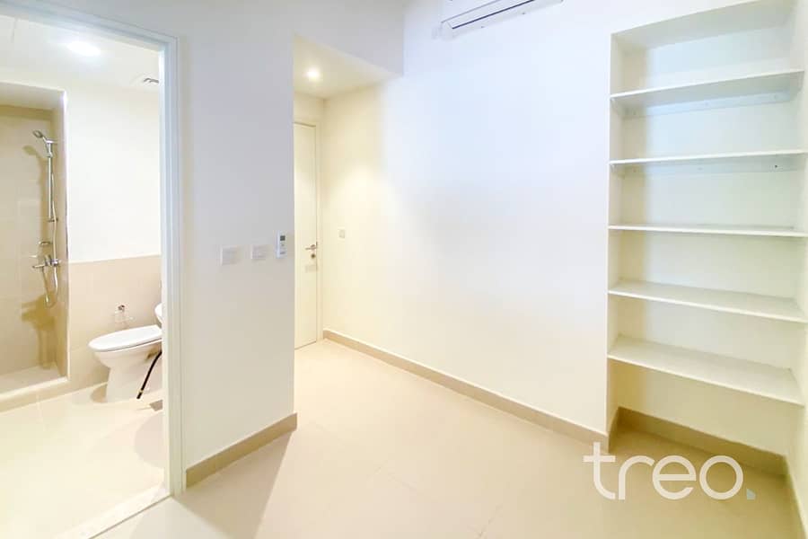 Available Now | Modern | Landscaped Garden - Image 12