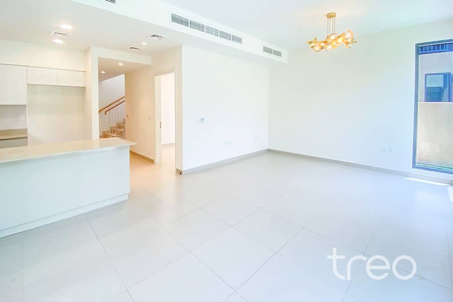 Available Now | Modern | Landscaped Garden - Image 17