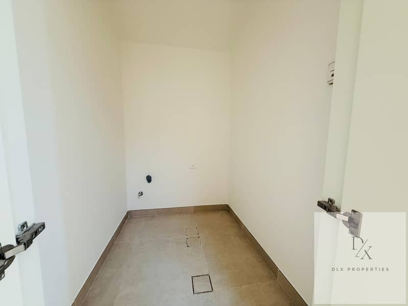 ELEGANT 4BR | MULTIPLE OPTION | NEXT TO POOL | - Image 17