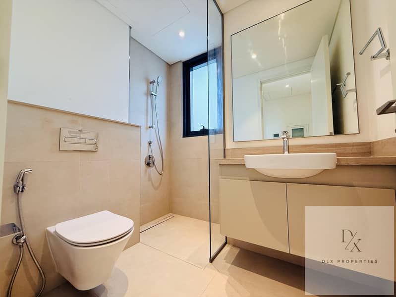 ELEGANT 4BR | MULTIPLE OPTION | NEXT TO POOL | - Image 22