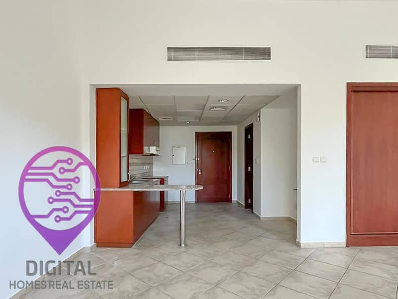 Vacant-Garden view- ground floor