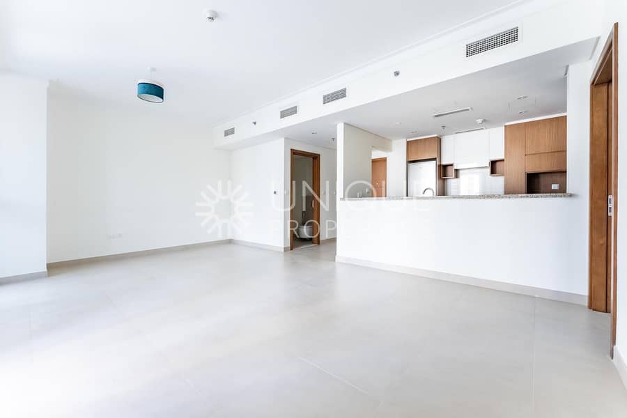 Move-In Ready | Exclusive | Panoramic City Views - Image 7