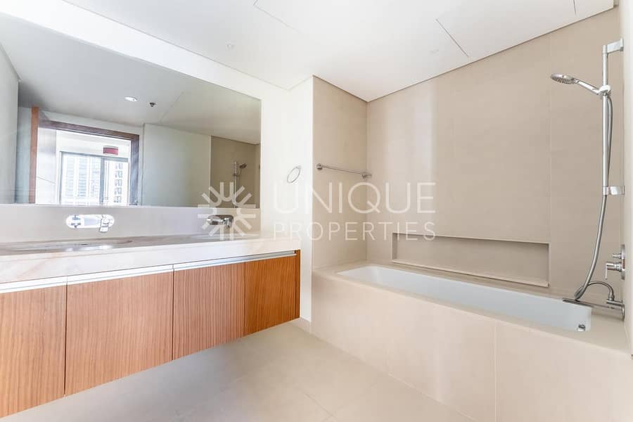 Move-In Ready | Exclusive | Panoramic City Views - Image 9