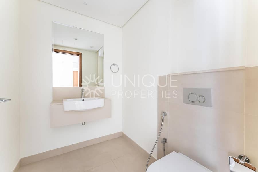 Move-In Ready | Exclusive | Panoramic City Views - Image 14