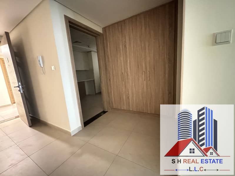 SPACIOUS APARTMENT FOR POOL VIEW - Image 15