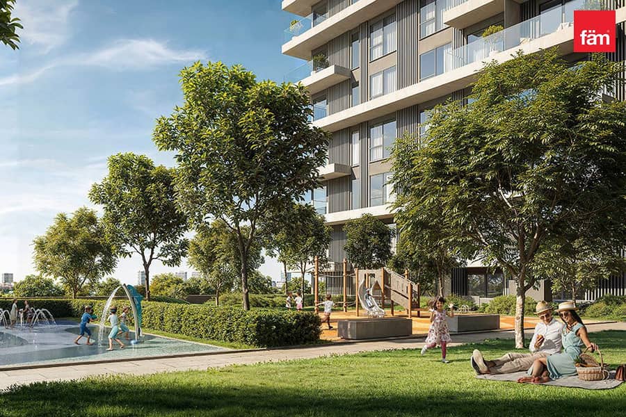 Elegant Vida Living |Pool, Park View |Negotiable - Image 9