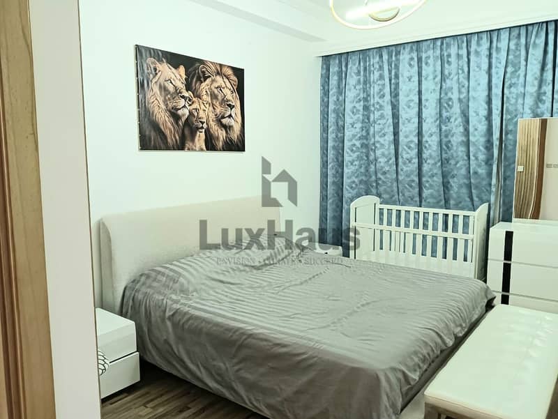 Furnished | Near Tram | Vacant | Chiller Free