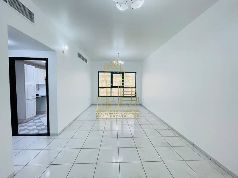 Lavish 1BHK | Chiller Free | Close Metro | Amazing Layout