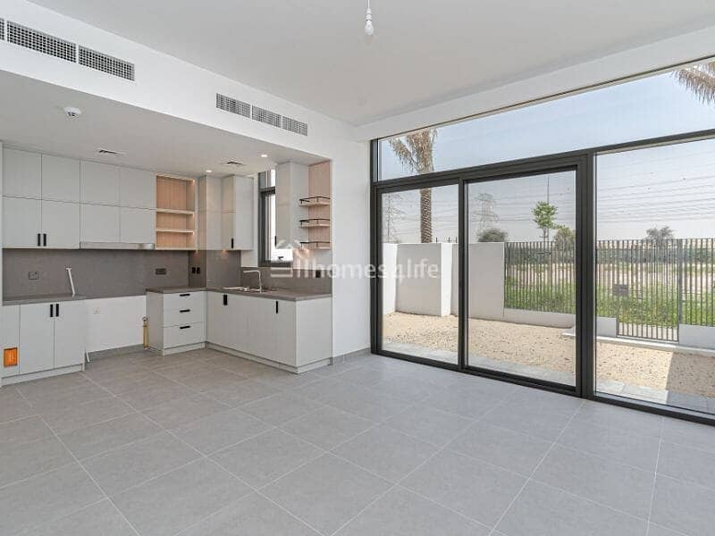 3BR | Single Row | Landscaped | Villa