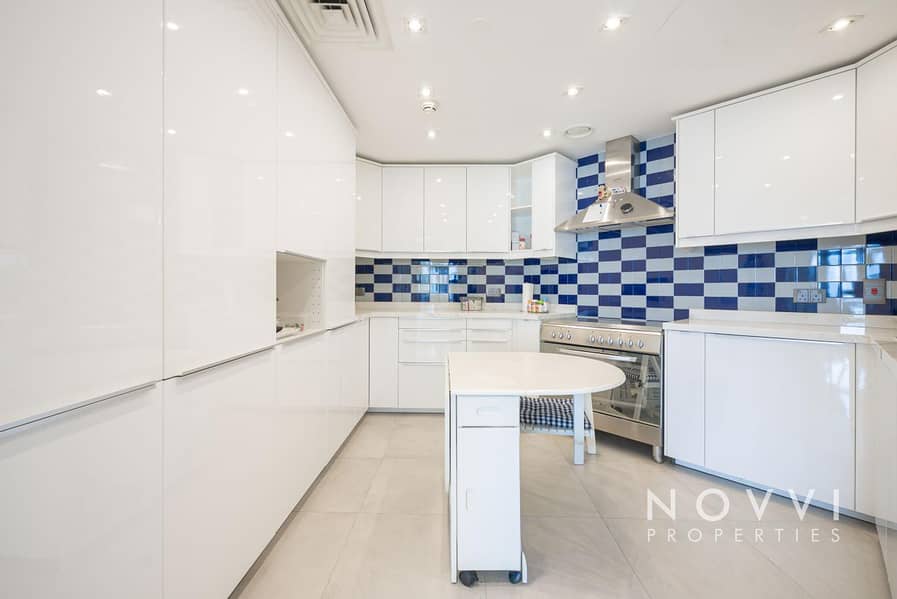 Full Sea View | Fully Upgraded | Vacant Now - Image 7