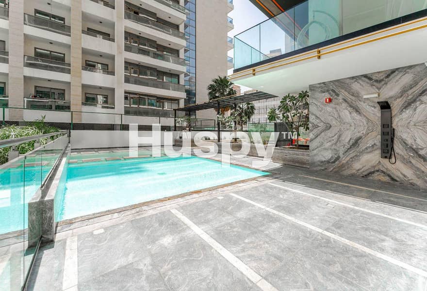 Park View | Corner Unit | Vacant - Image 13