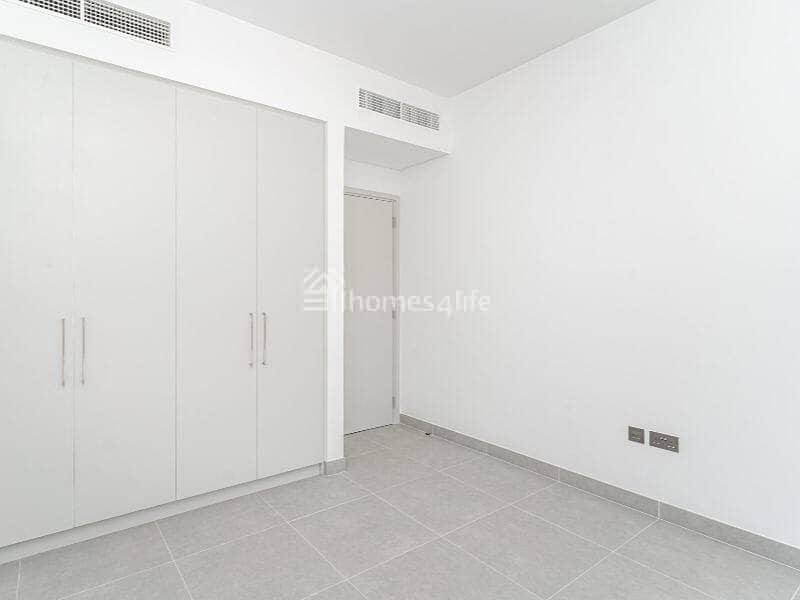 3BR | Single Row | Landscaped | Villa - Image 7