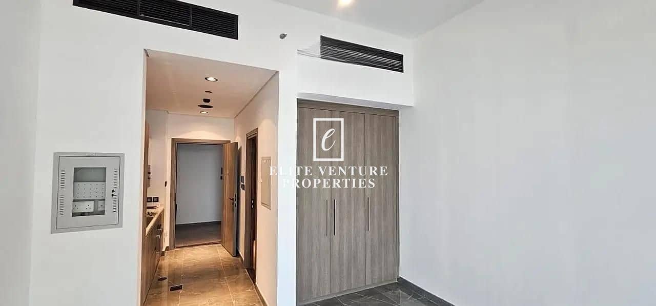 STUDIO | POOL VIEW | INVESTOR DEAL | MOTIVATED SELLER | NEAR TO SCHOOL - Image 9