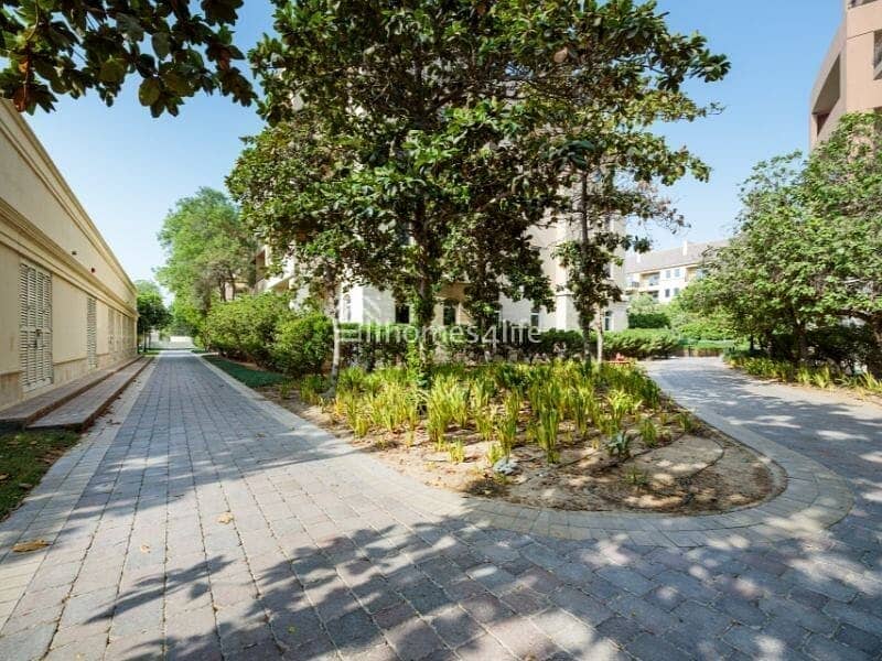 Spacious Living | 3BR Apartment | Vacant - Image 23