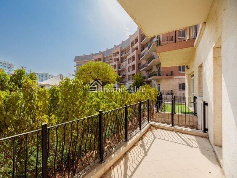 Spacious Living | 3BR Apartment | Vacant - Image 24