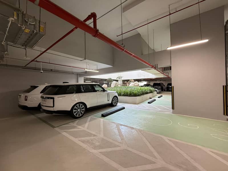 2BR apartment in Central Park |Gym | Pool - Image 6