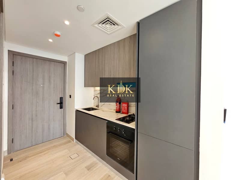 Brand New Studio | Unfurnished | Call now - Image 9