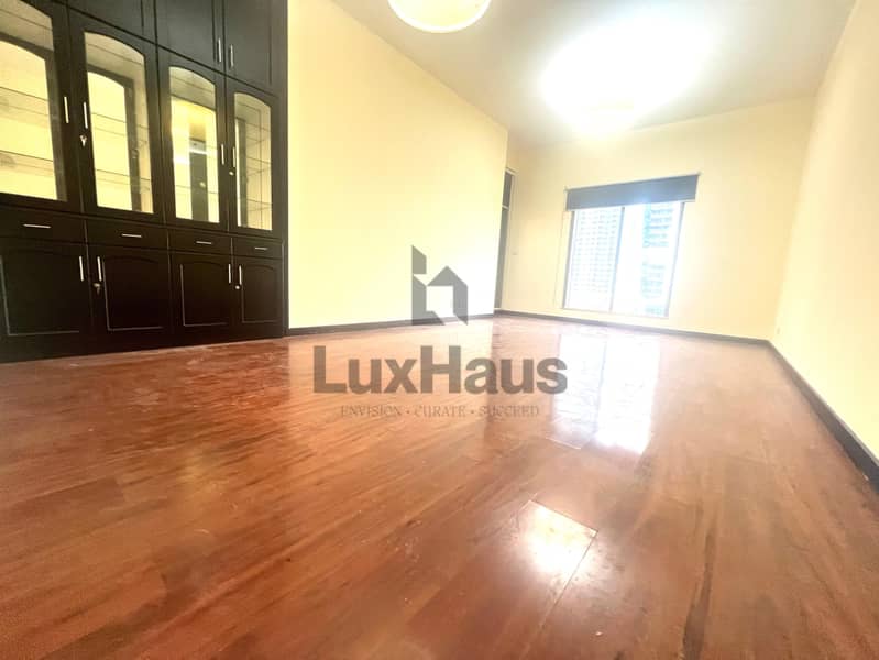 Chiller Free | Unfurnished | Near Metro | Vacant