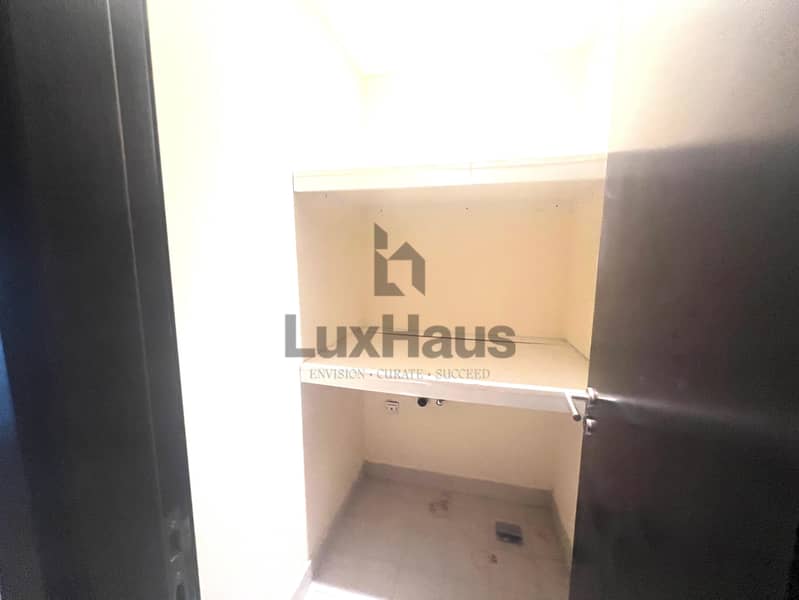 Chiller Free | Unfurnished | Near Metro | Vacant - Image 6