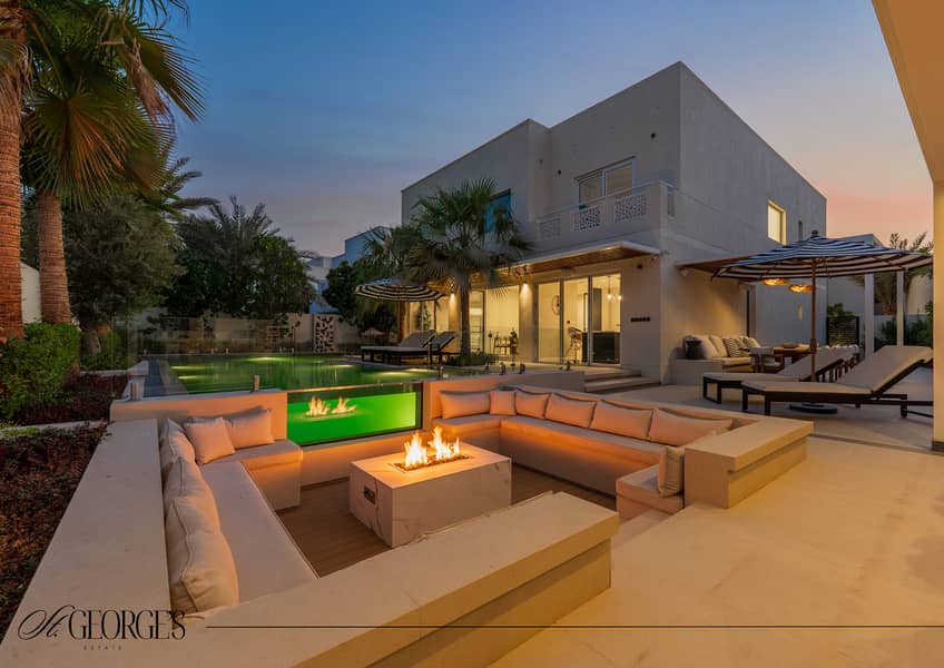 Exquisitely Transformed 4 Bedroom Villa