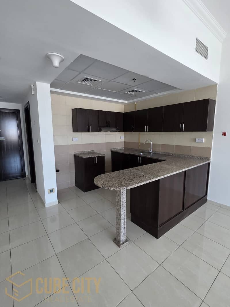 Vacant | Ready to Move In | Modern Living | High Floor