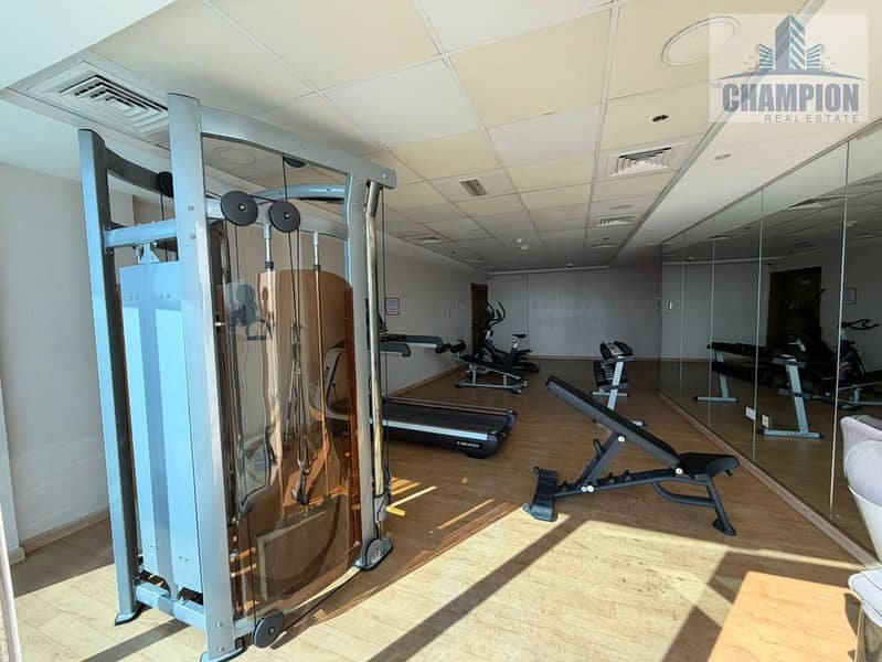 Luxury 1bedroom Prime Location Front of Silicon Central Mall - Image 12