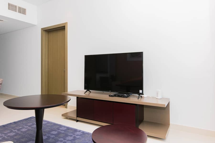 Fully furnished | 1BHK Rented | Full Canal View | Burj Khalifa view | High floor | Ready investor deal | Motivated seller - Image 13