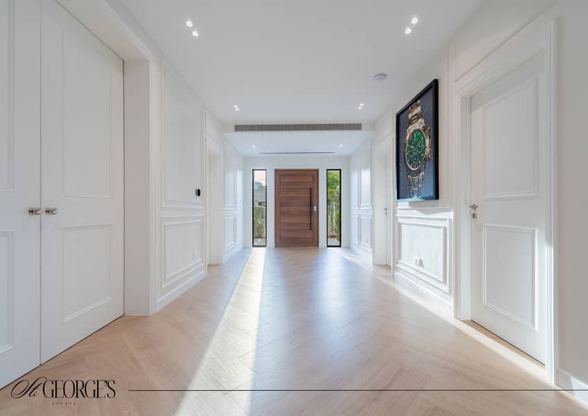 Exquisitely Transformed 4 Bedroom Villa