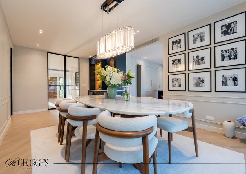 Exquisitely Transformed 4 Bedroom Villa - Image 9