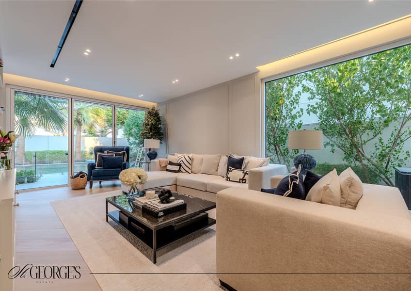 Exquisitely Transformed 4 Bedroom Villa - Image 15