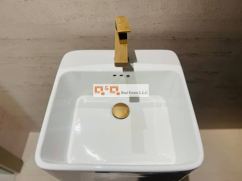 Fully Furnished | Brand New| New Furniture - Image 13