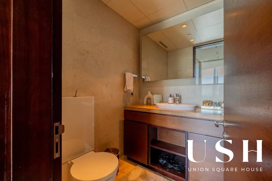 Tenanted | 2BR | Mid Floor | Full Fountain View - Image 19