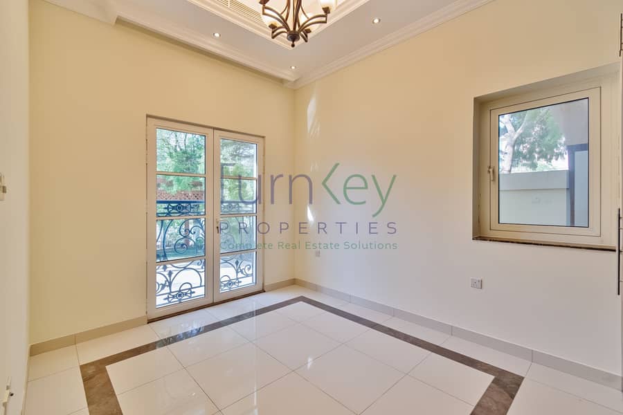 5 Bed Villa | Custom Build | Prime Location