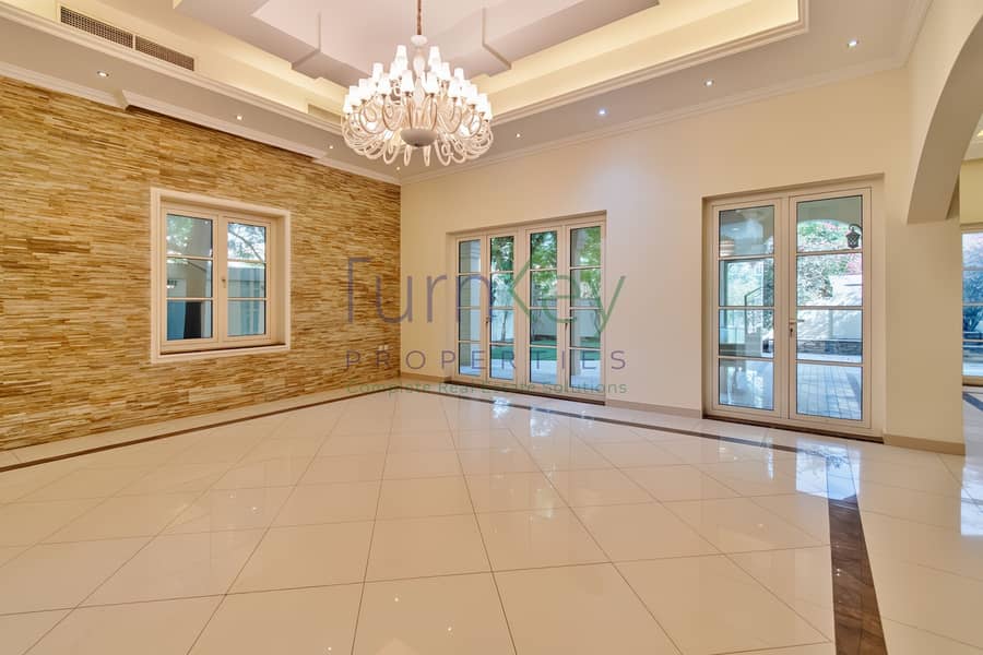 5 Bed Villa | Custom Build | Prime Location - Image 10