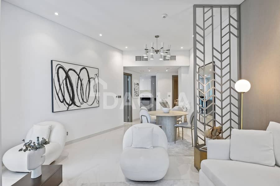 Premium Upgraded | Open Canal View | Business Bay