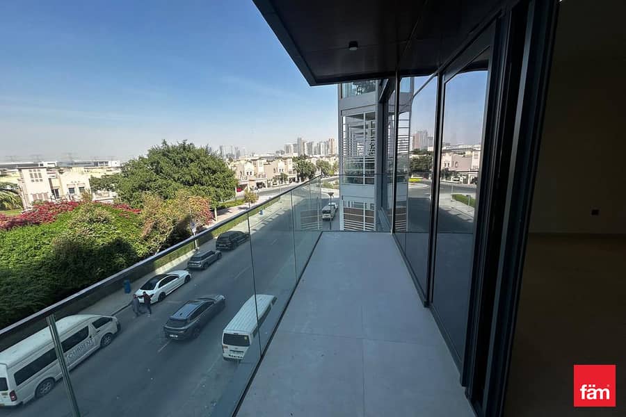 CORNER UNIT | BIGGEST LAYOUT | PRIMUIM LIVING - Image 17