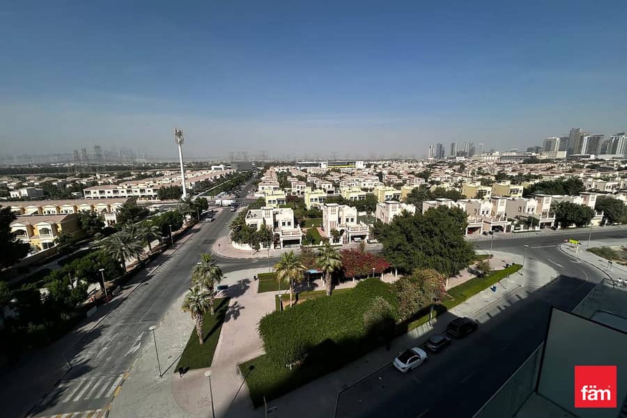 CORNER UNIT | BIGGEST LAYOUT | PRIMUIM LIVING - Image 20