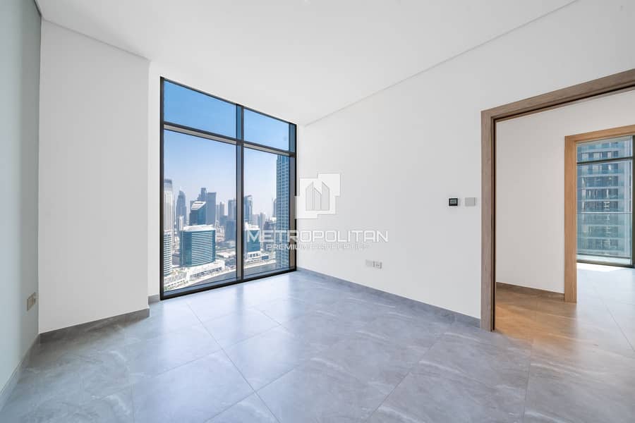 Brand New | Burj View | Prime Location - Image 13