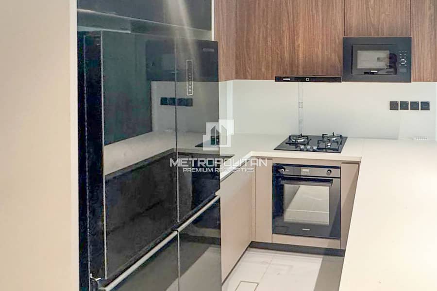 Brand New | Best Amenities | Garden View - Image 8