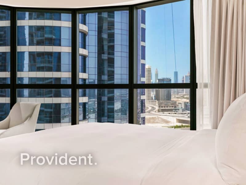 Luxury 3BR Corner Unit | Canal View | Furnished - Image 8