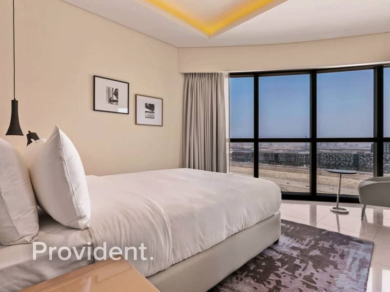 Luxury 3BR Corner Unit | Canal View | Furnished - Image 10