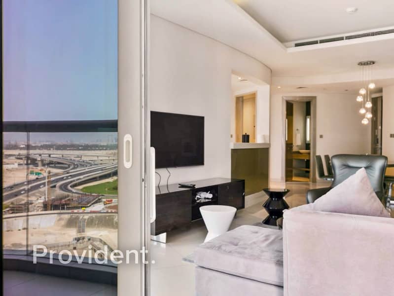 Luxury 3BR Corner Unit | Canal View | Furnished - Image 13