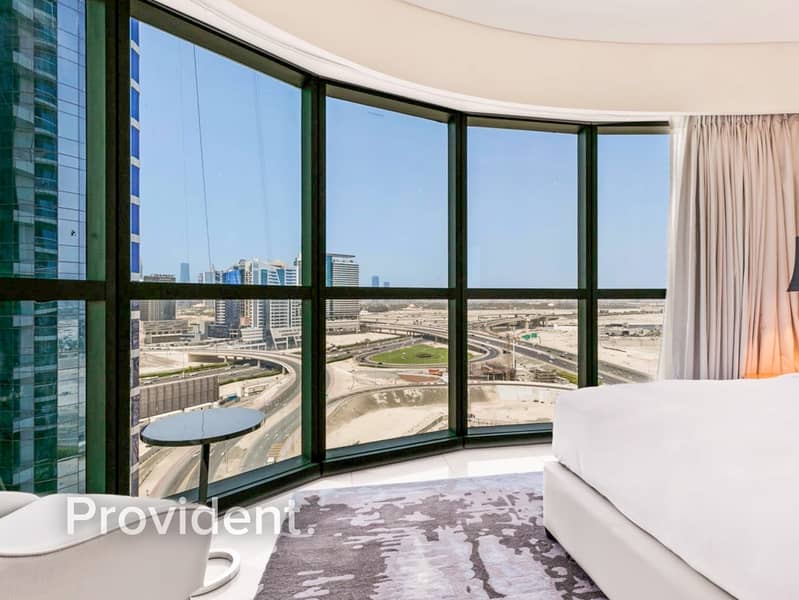 Luxury 3BR Corner Unit | Canal View | Furnished - Image 15
