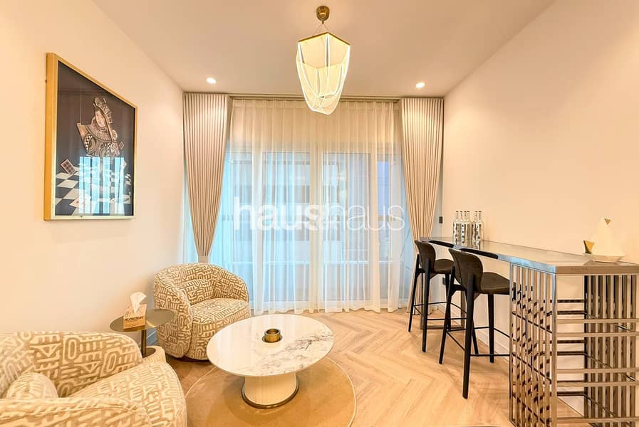 Fully-Upgraded | Vacant | Prime Location