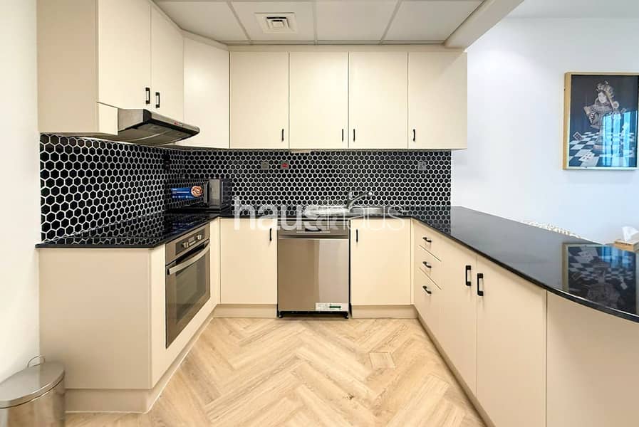 Fully-Upgraded | Vacant | Prime Location