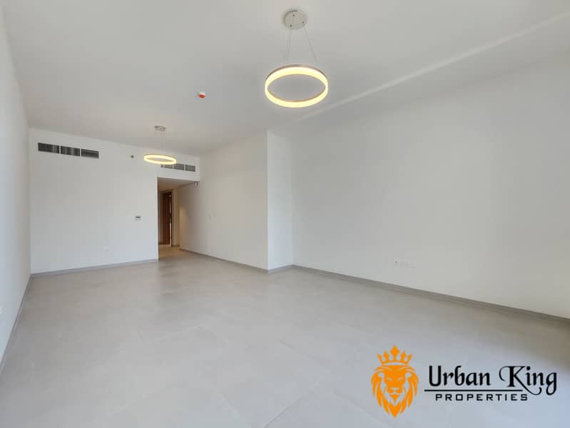 Brand New Building 3bhk Plus Maid Ready Move