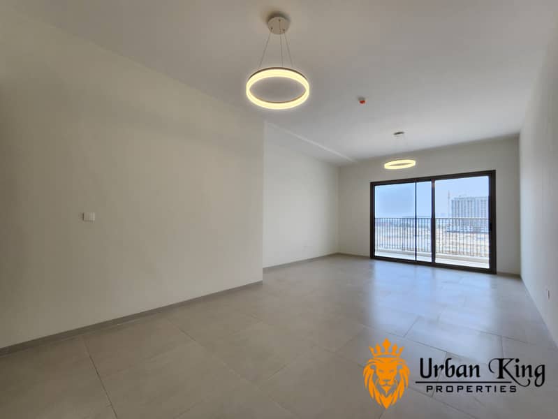 Brand New Building 3bhk Plus Maid Ready Move