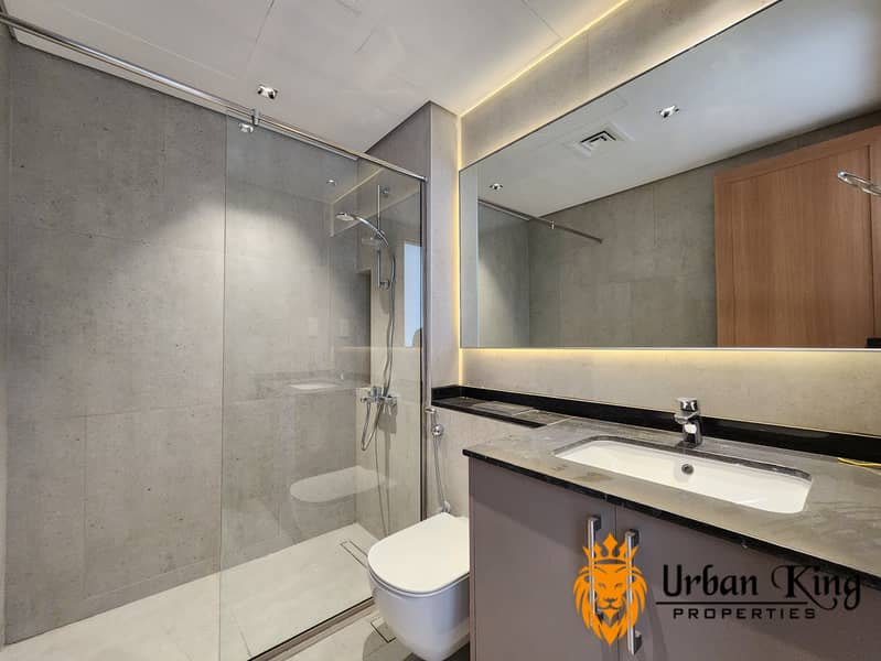 Brand New Building 3bhk Plus Maid Ready Move - Image 15