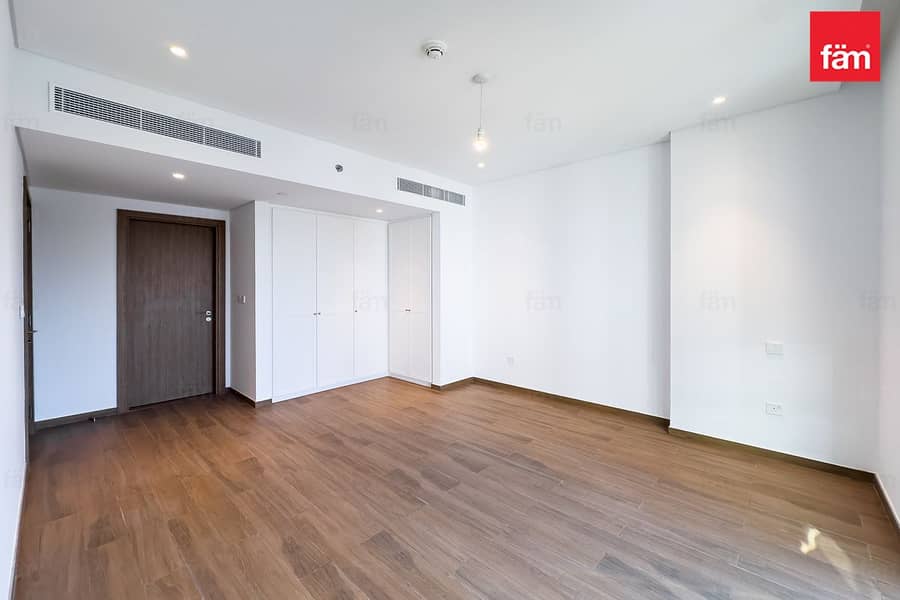 Bright & Modern 2br | 2 Bathroom Apartment - Image 8